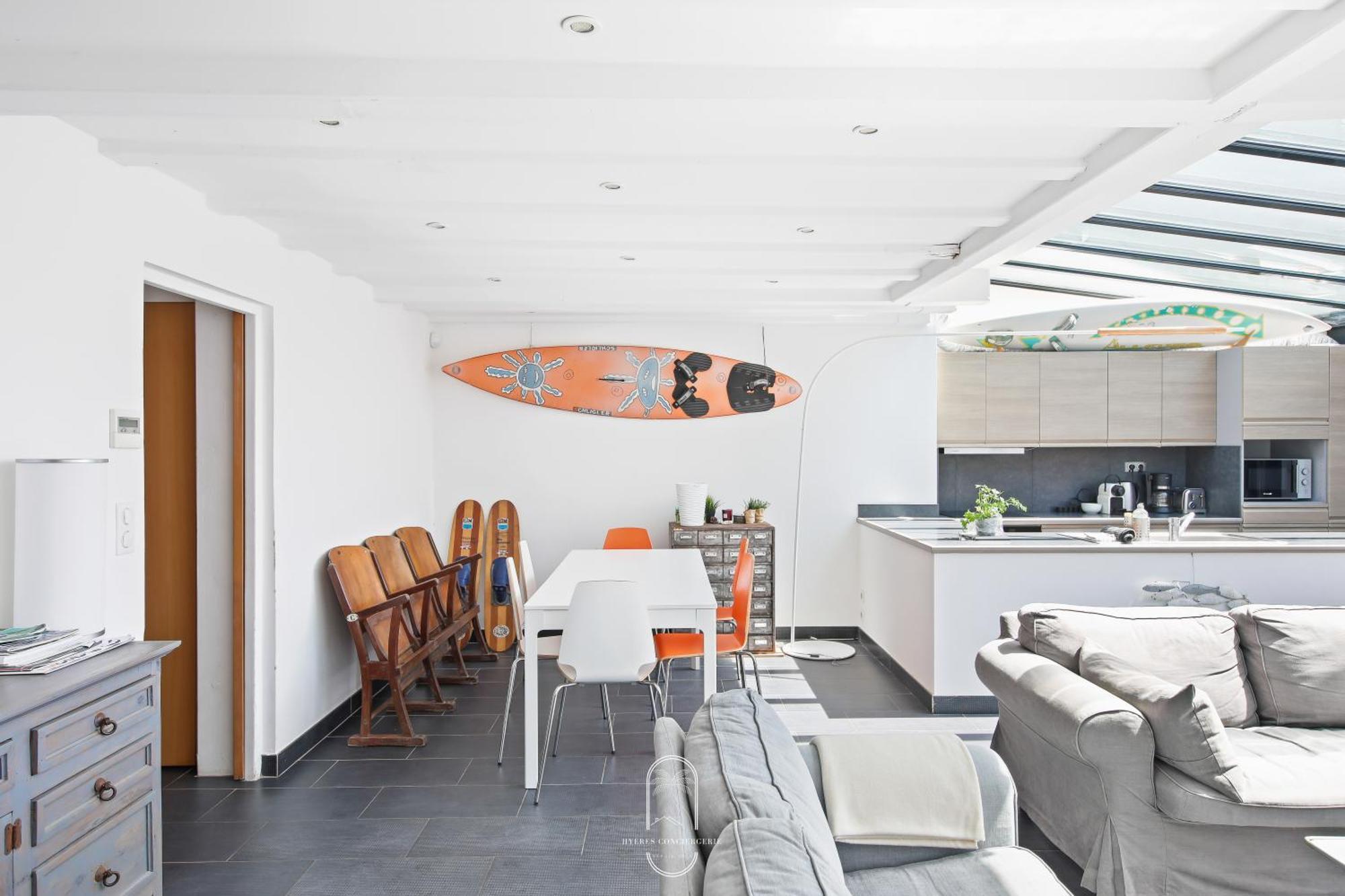 Maison Sur L'Eau-Hyeres-Almanarre-Parkings Clim Wifi By Hc 외부 사진